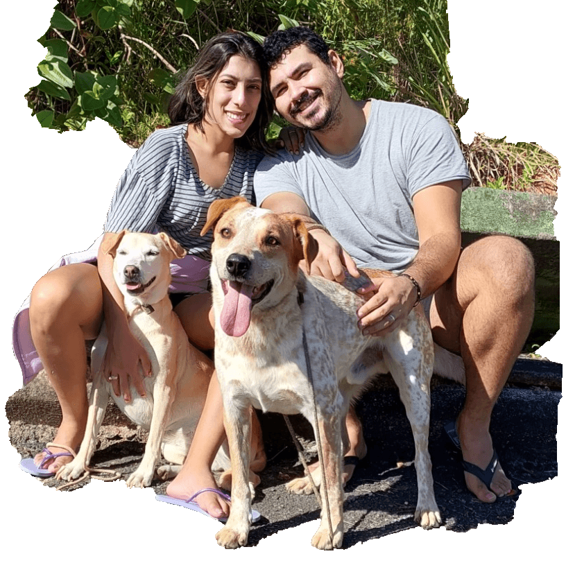 Kaique e Camila, fundadores da Fique Online